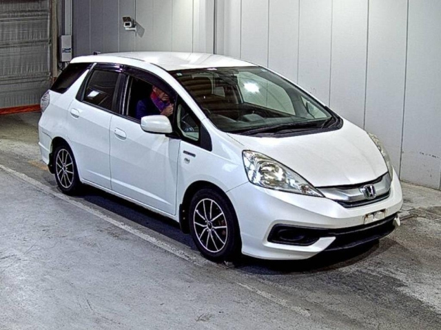 HONDA FIT — фото