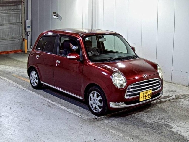 DAIHATSU MIRA — фото