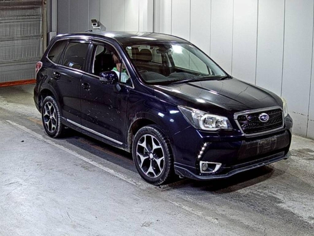SUBARU FORESTER — фото