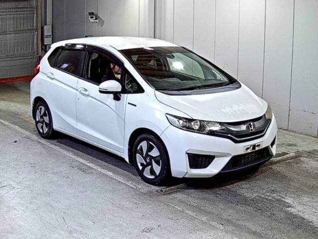 HONDA FIT — фото