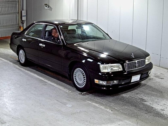 NISSAN CEDRIC — фото