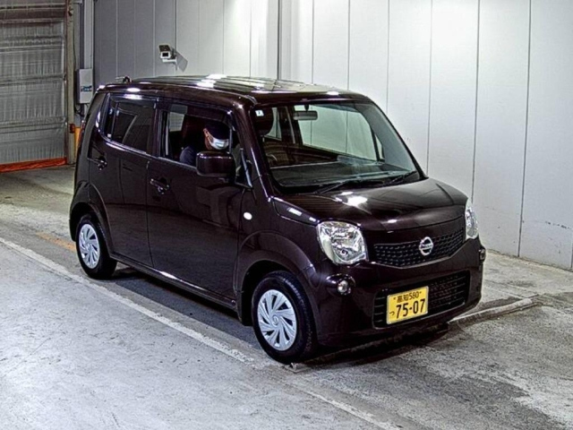 NISSAN MOCO — фото