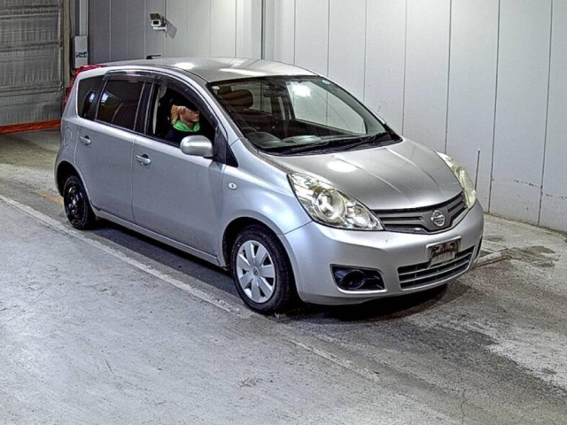 NISSAN NOTE — фото