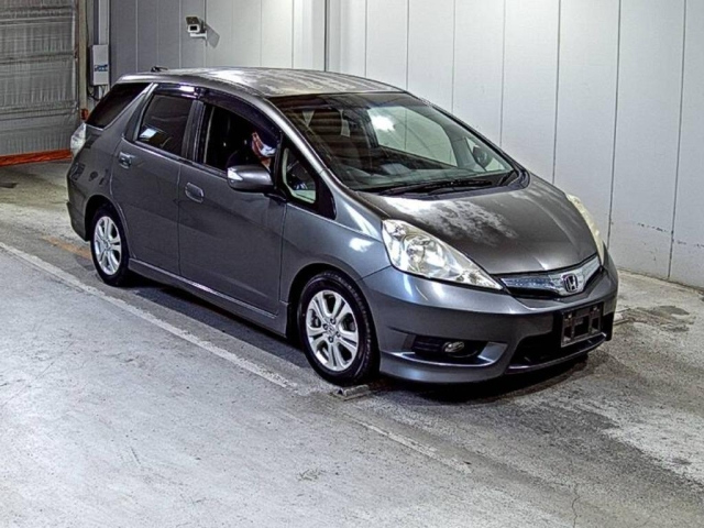 HONDA FIT — фото