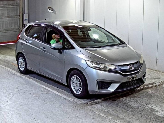 HONDA FIT — фото