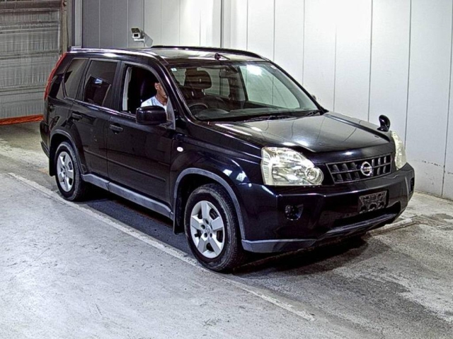NISSAN X TRAIL — фото