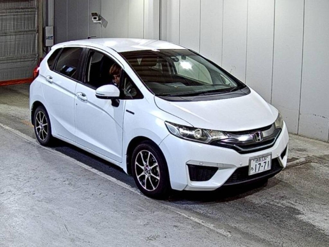 HONDA FIT — фото