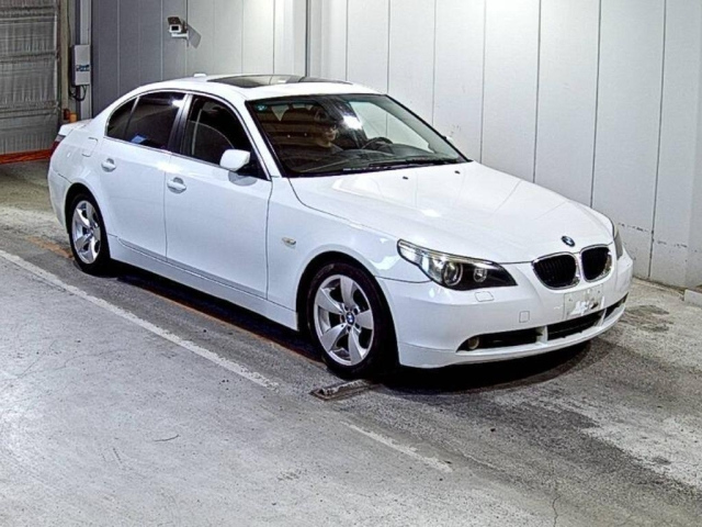 BMW 5 — фото