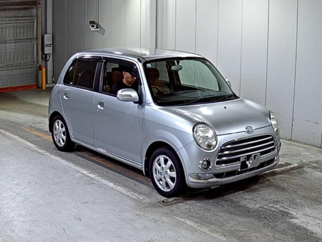 DAIHATSU MIRA — фото