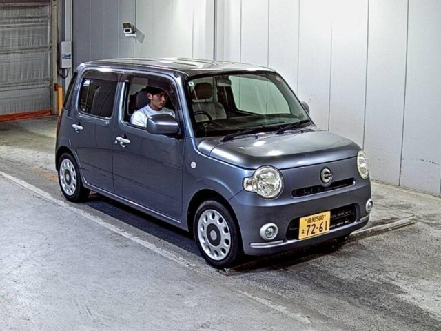 DAIHATSU MIRA — фото