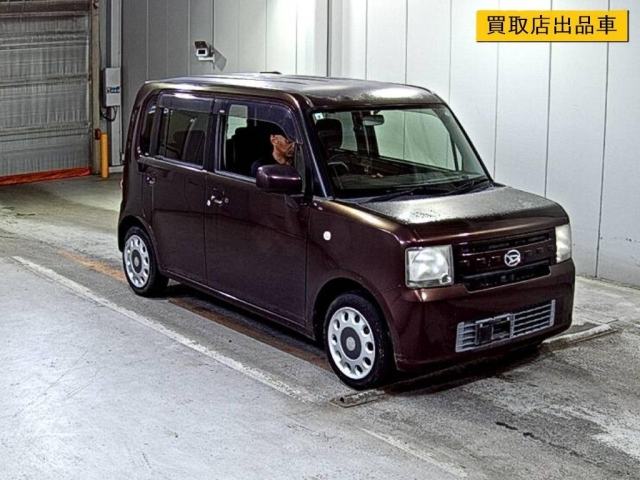 DAIHATSU MOVE — фото