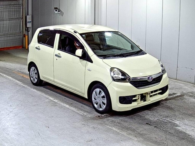DAIHATSU MIRA — фото