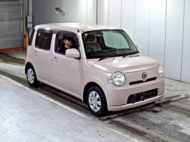 DAIHATSU MIRA — фото