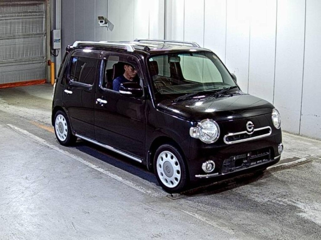 DAIHATSU MIRA — фото
