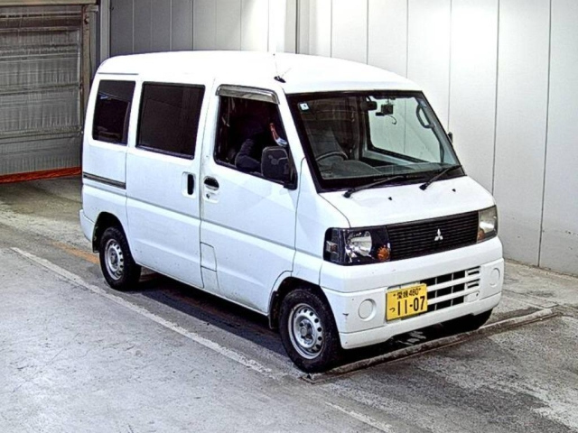 MITSUBISHI MINICAB — фото