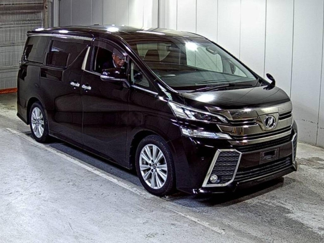 TOYOTA VELLFIRE — фото