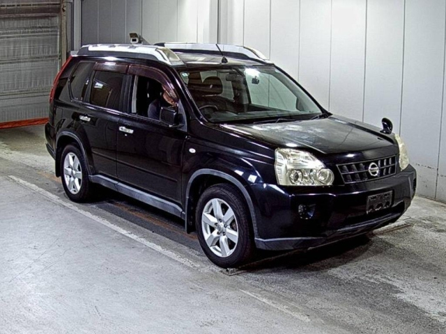NISSAN X TRAIL — фото