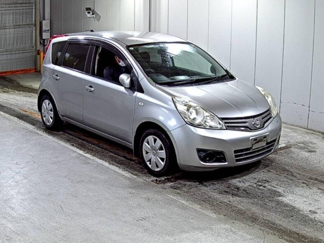 NISSAN NOTE — фото