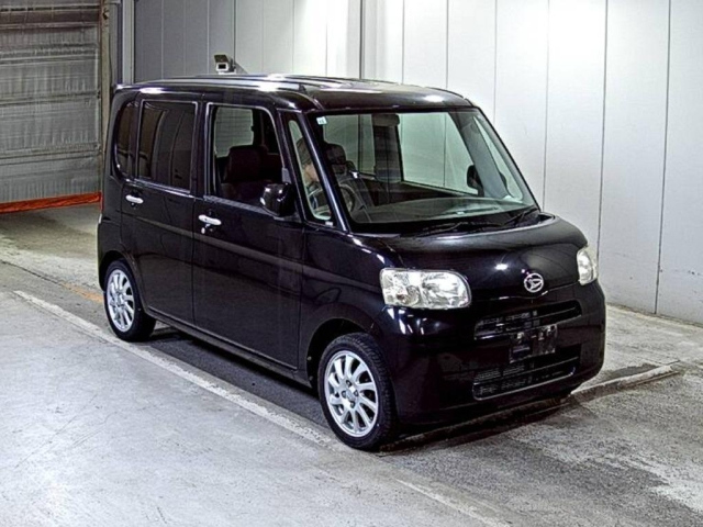 DAIHATSU TANTO — фото
