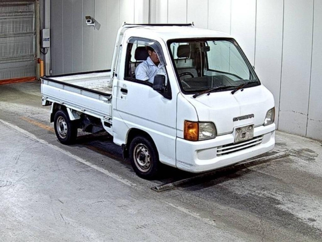 SUBARU SAMBAR — фото