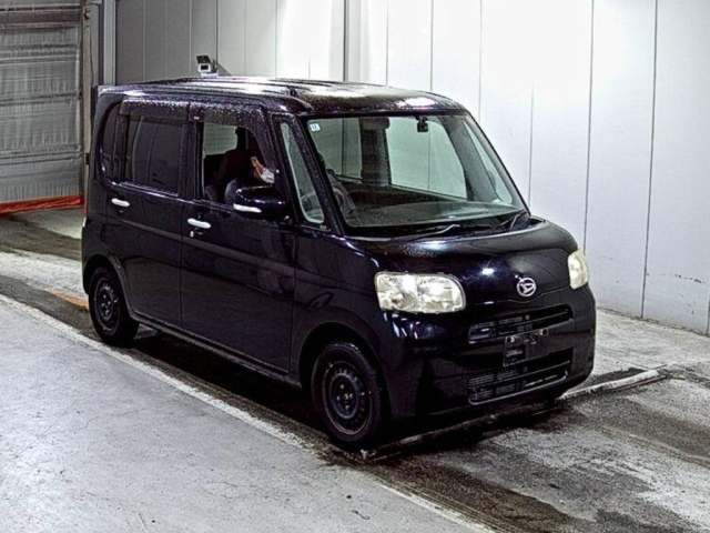DAIHATSU TANTO — фото