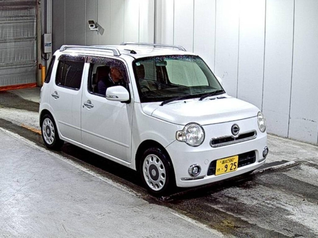 DAIHATSU MIRA — фото