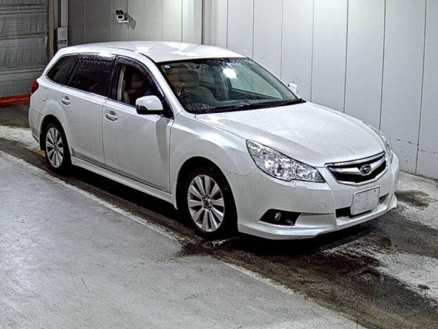 SUBARU LEGACY — фото