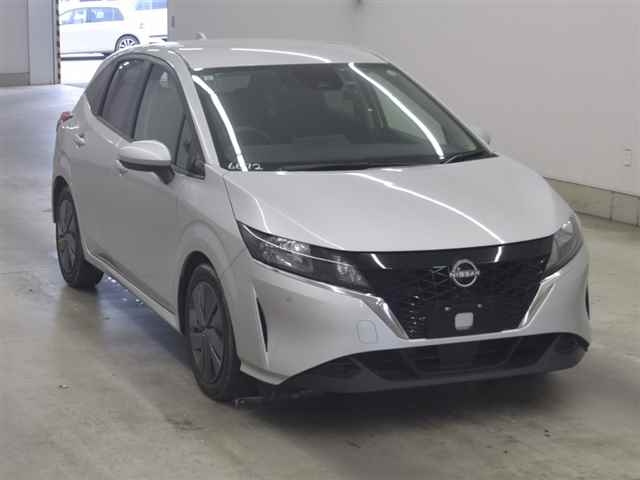 NISSAN NOTE — фото