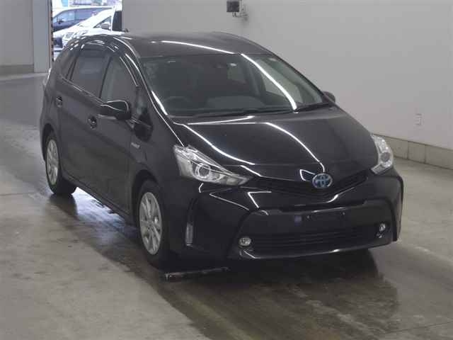 TOYOTA PRIUS — фото
