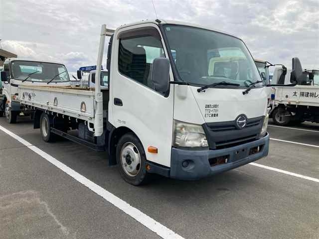 HINO DUTRO — фото