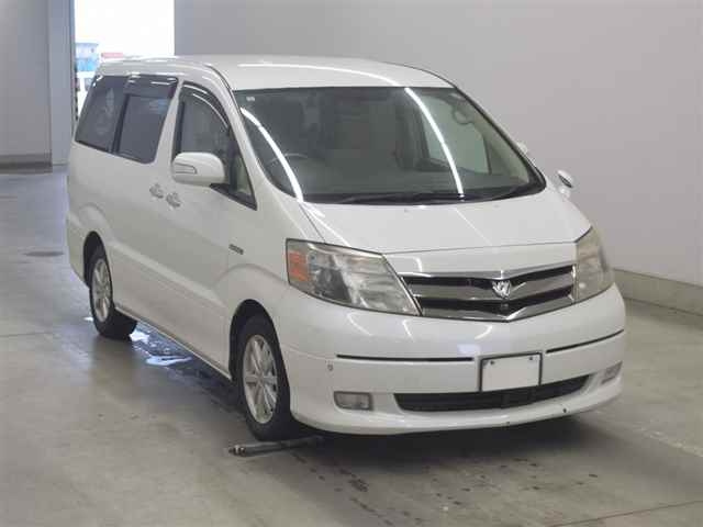 TOYOTA ALPHARD — фото
