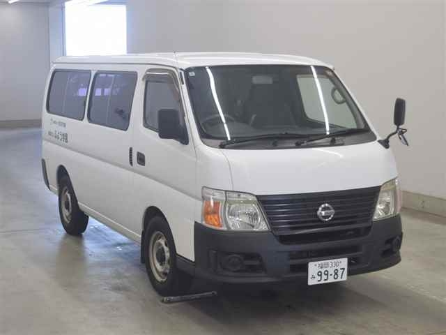 NISSAN CARAVAN — фото