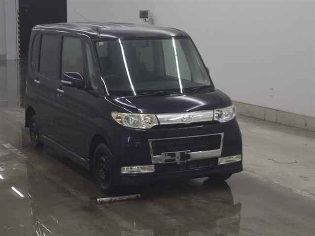 DAIHATSU TANTO — фото