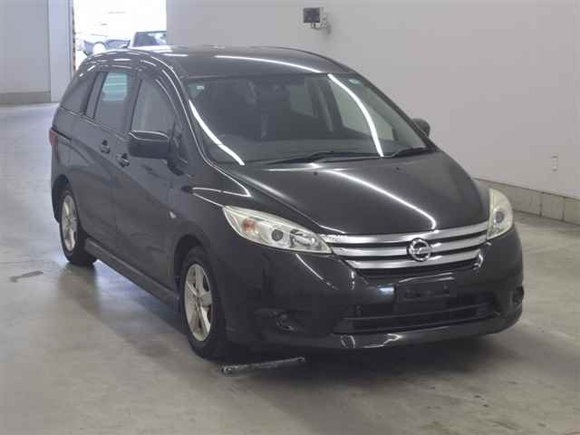 NISSAN LAFESTA