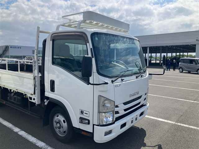 ISUZU ELF — фото