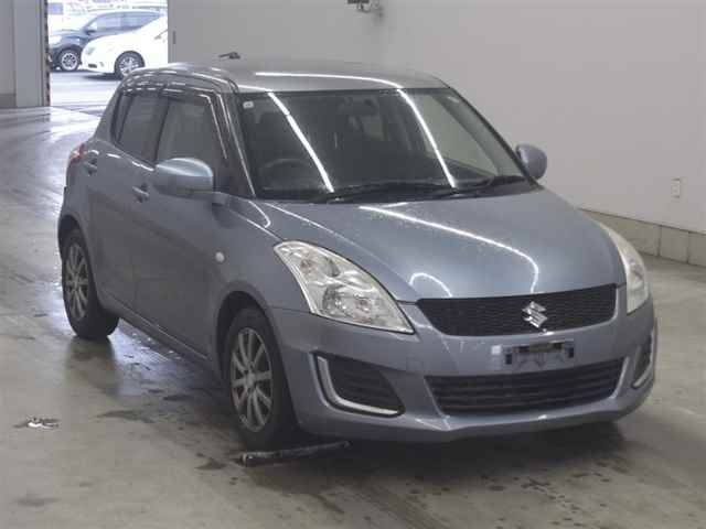 SUZUKI SWIFT — фото
