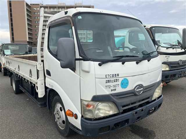 HINO DUTRO — фото