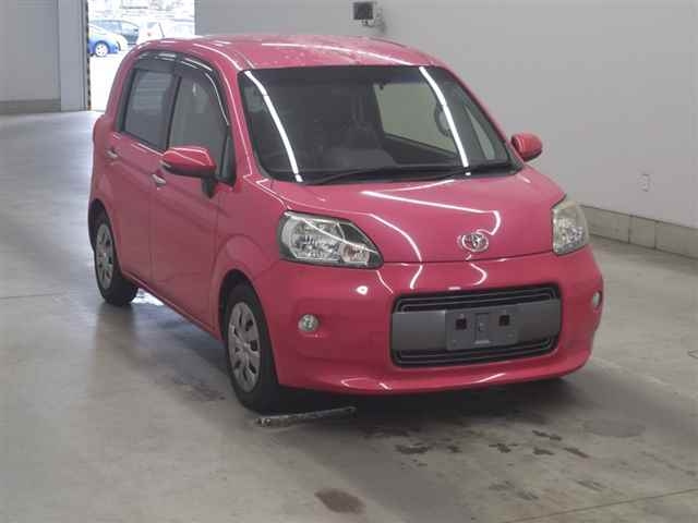 TOYOTA PORTE — фото