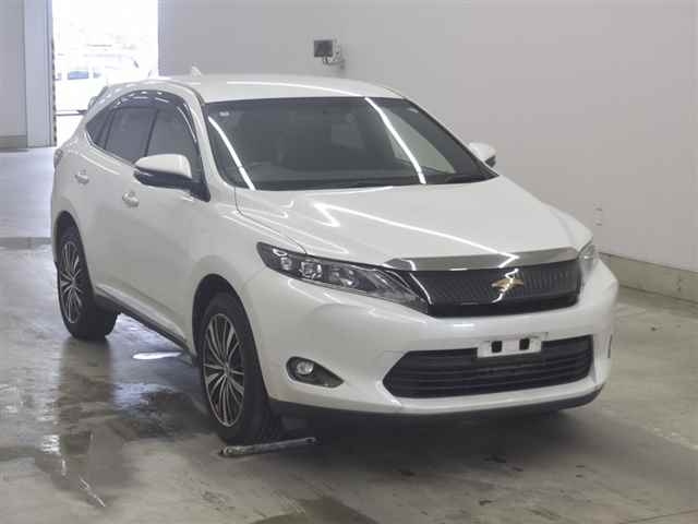 TOYOTA HARRIER — фото