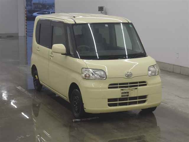 DAIHATSU TANTO — фото
