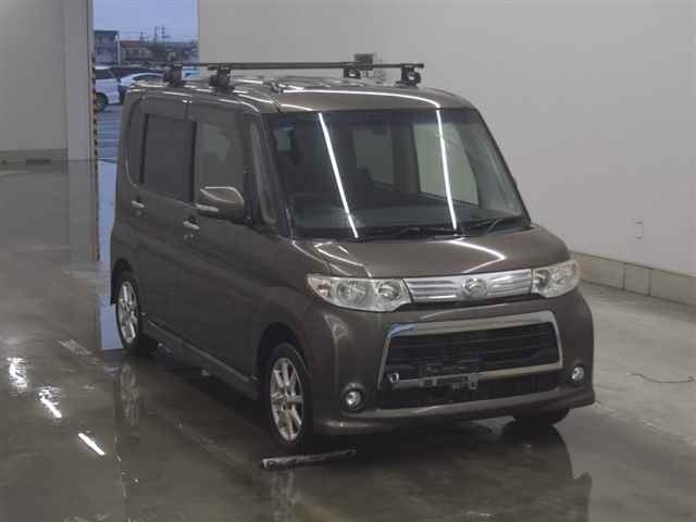 DAIHATSU TANTO — фото