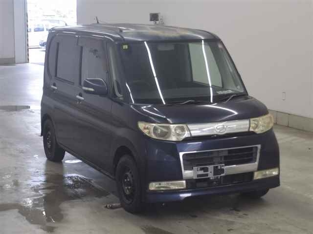DAIHATSU TANTO — фото