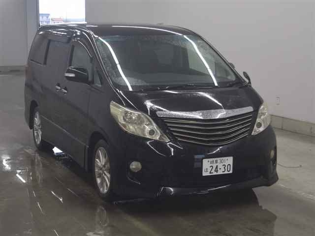 TOYOTA ALPHARD — фото