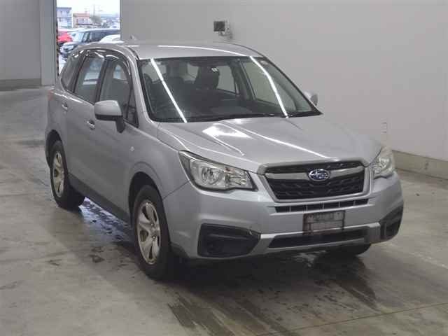 SUBARU FORESTER — фото