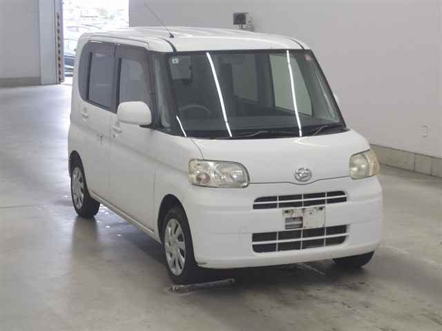 DAIHATSU TANTO — фото
