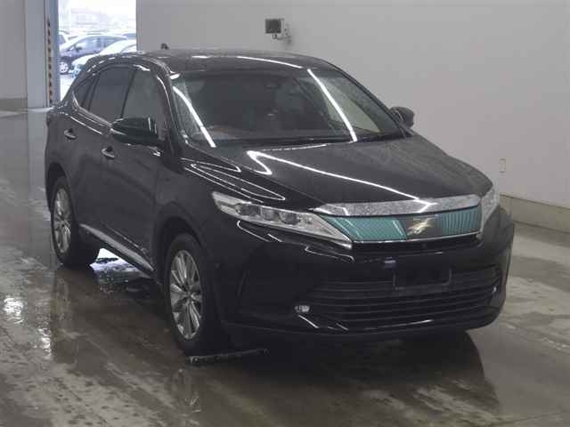 TOYOTA HARRIER — фото