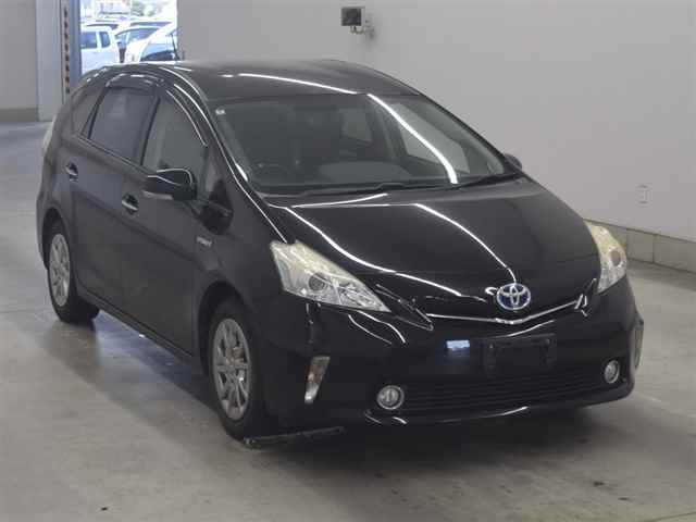 TOYOTA PRIUS — фото
