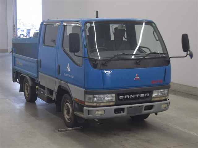 MITSUBISHI CANTER — фото