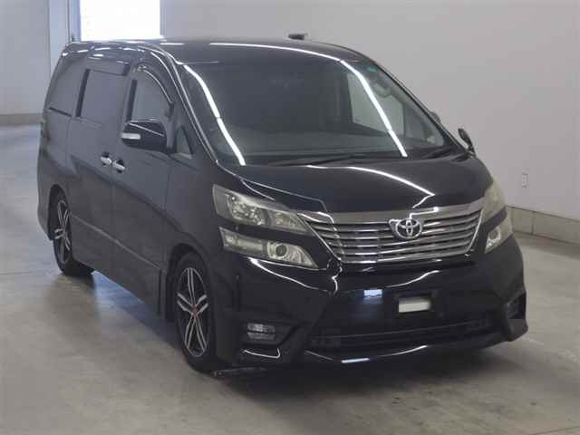 TOYOTA VELLFIRE — фото