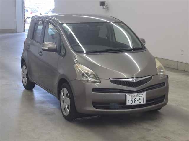 TOYOTA RACTIS — фото